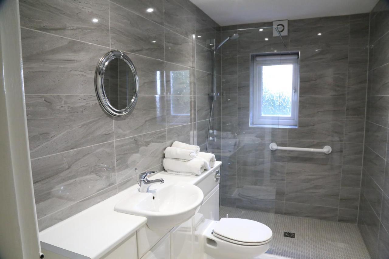 La Suisse Serviced Apartments Manchester Buitenkant foto